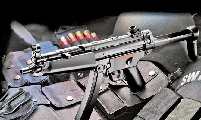无限法则MP5使用技巧全解析（玩转游戏利器）