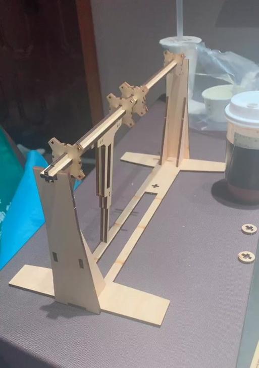 魔兽世界飞艇玩具的使用方法是什么？如何操作飞艇玩具？